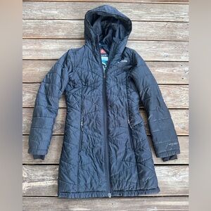Columbia Black Puffer Jacket with Hood and Quilted Design